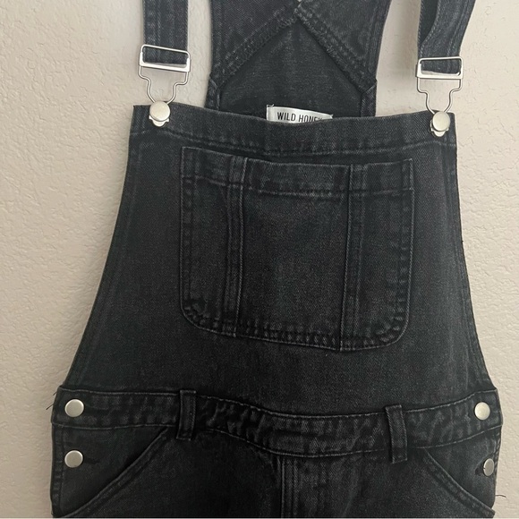Wild Honey Black Distressed Shorts Overalls Size: M - Picture 3 of 8
